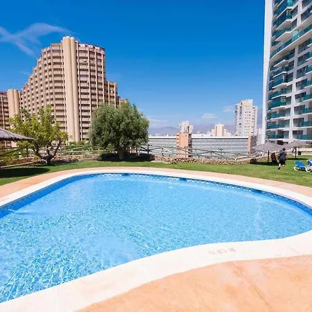 Apartamento High Rise On The 39th Floor With Private Terrace And Sea Views